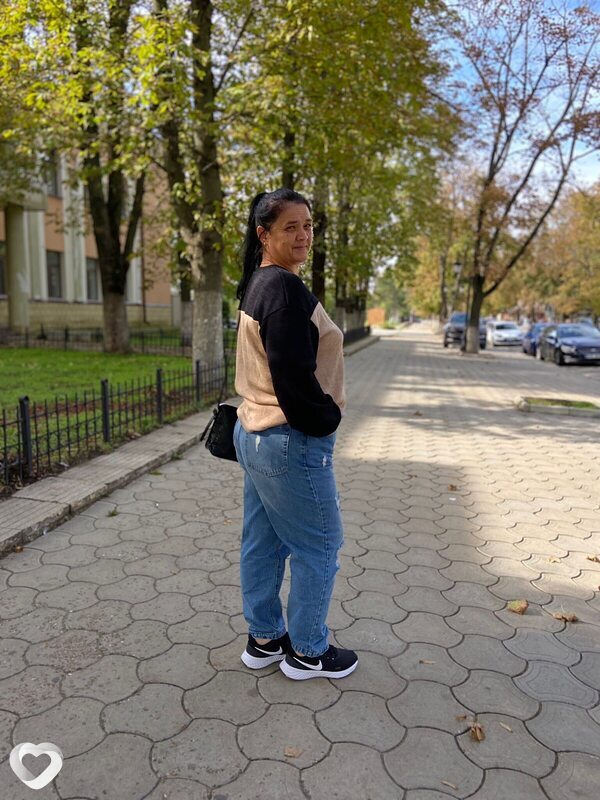 Iulia, 49, Кишинёв — анкета №1507017