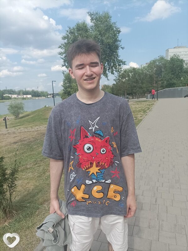Александр, 23, Красноярске — анкета №1507809