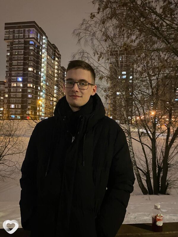 Андрей, 21, Москве — анкета №1509211