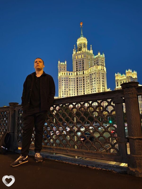 Илья, 19, Москве — анкета №1508931