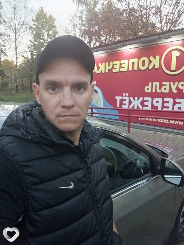 Артем, 38, Жодине — анкета №1509978