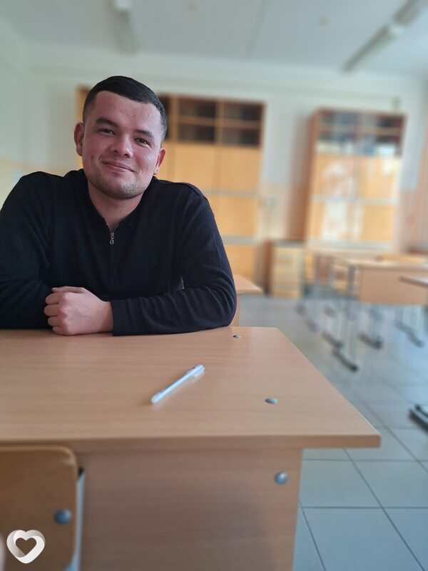 Эзиз, 23, Минске — анкета №1510396