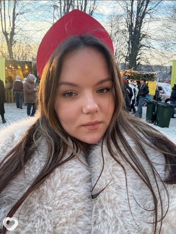 Ксения, 20, Калининграде — анкета №1510448