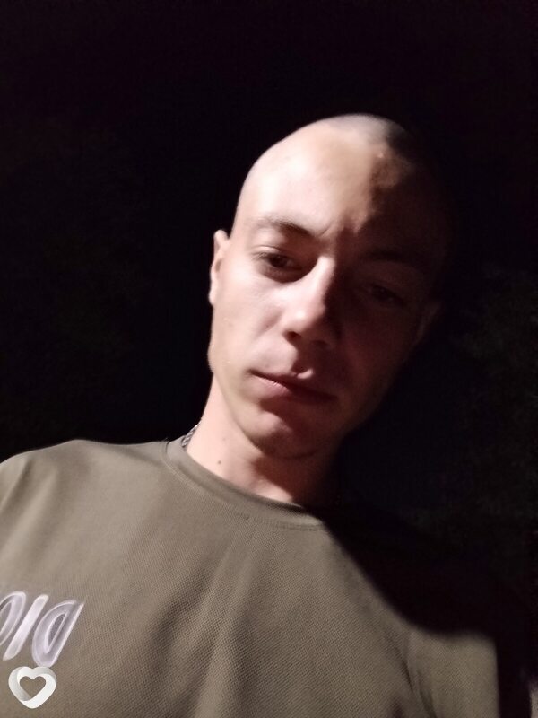 Эдуард, 22, Астане — анкета №1510238