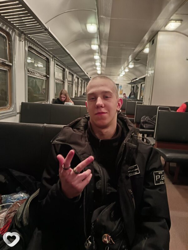 Андрей, 20, Гомеле — анкета №1511306
