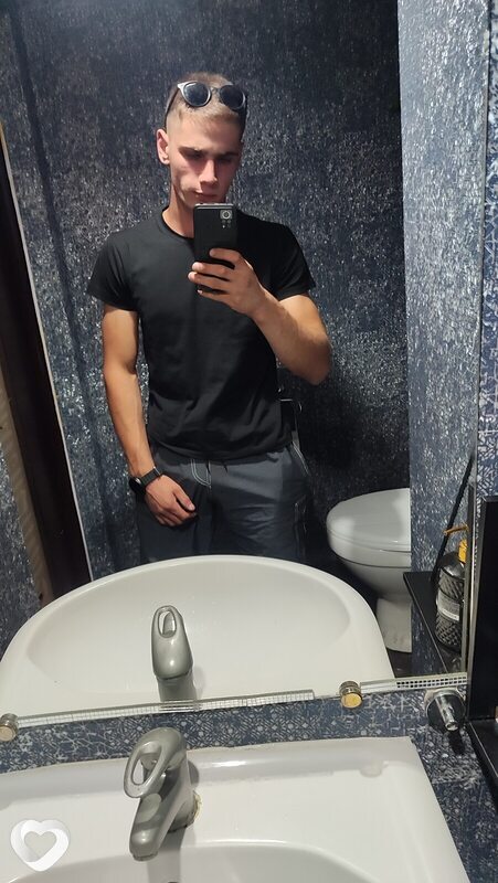Миша, 23, Курске — анкета №1511025