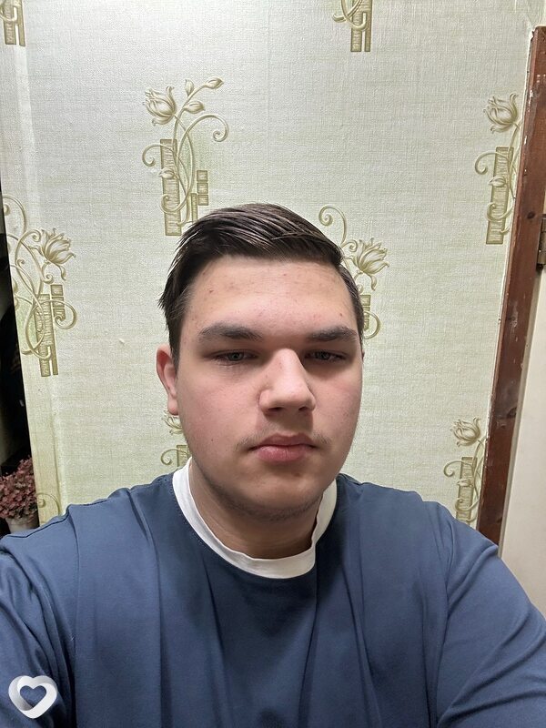 Даниил, 19, Ноябрьске — анкета №1511391