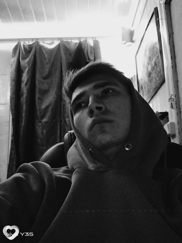 Никита, 20, Астрахани — анкета №1511852