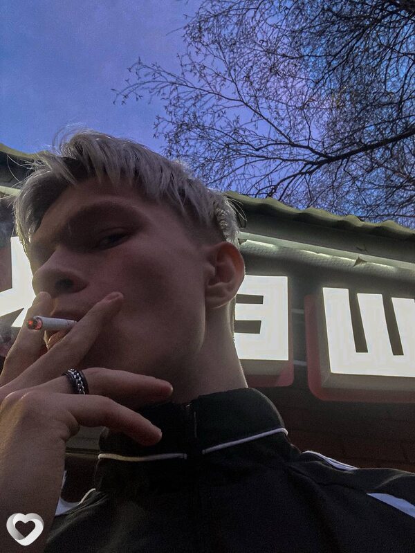 Саша, 22, Казани — анкета №1512279