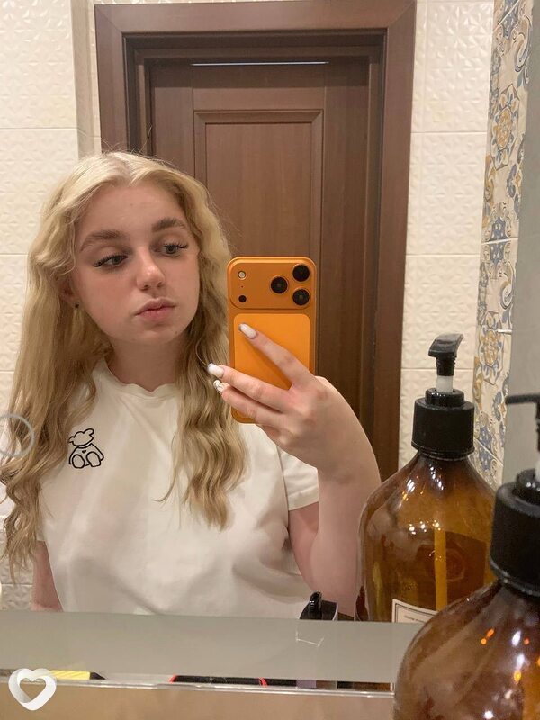 Нинель, 22, Королёв — анкета №1512726