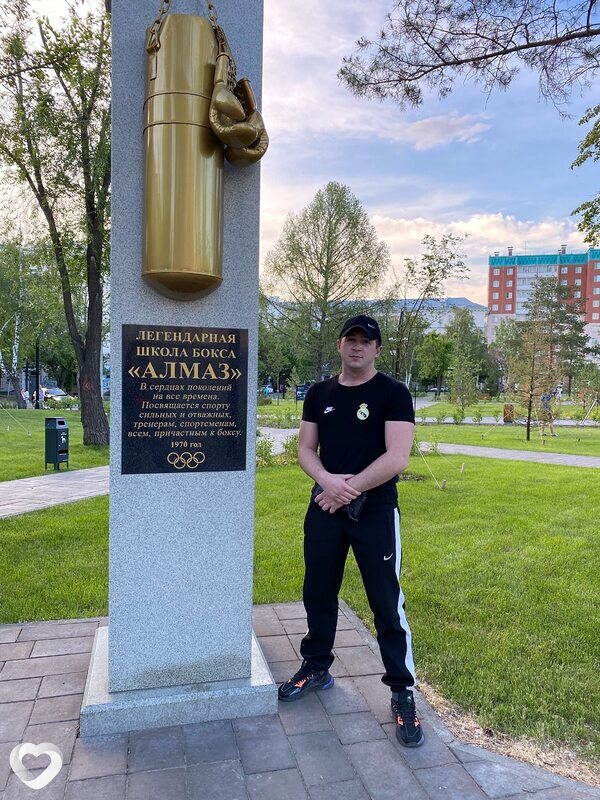 Frank, 27, Москве — анкета №1512948