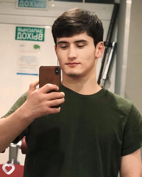 Нурик, 22, Чехове — анкета №1513582