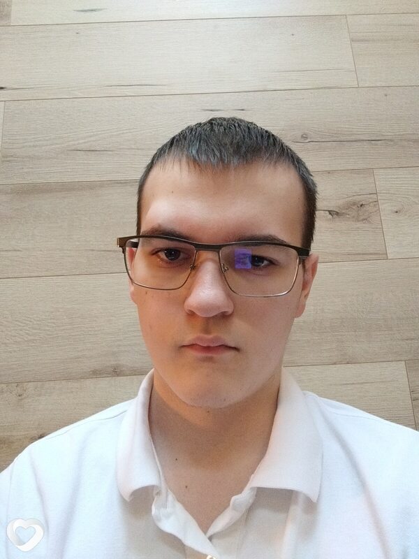 Илья, 21, Калининграде — анкета №1513700