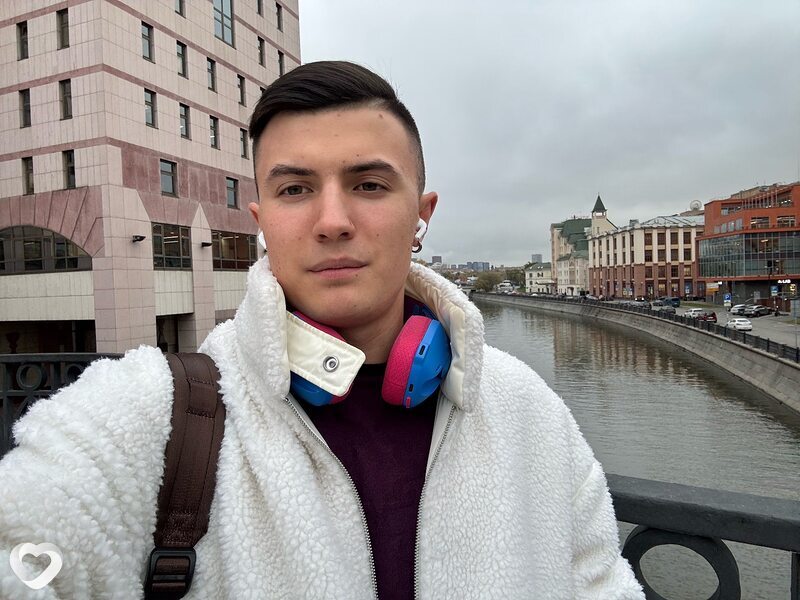 Кирилл, 24, Москве — анкета №1513978