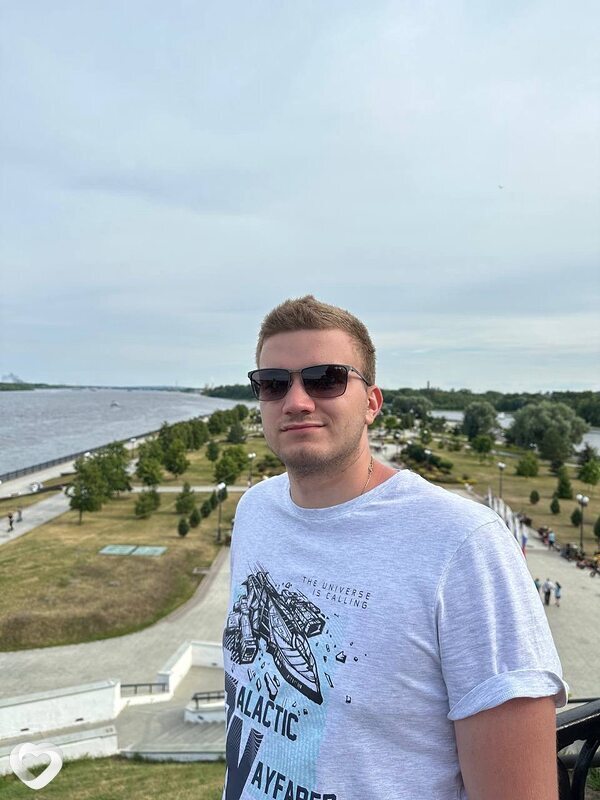 Олег, 26, Москве — анкета №1514041