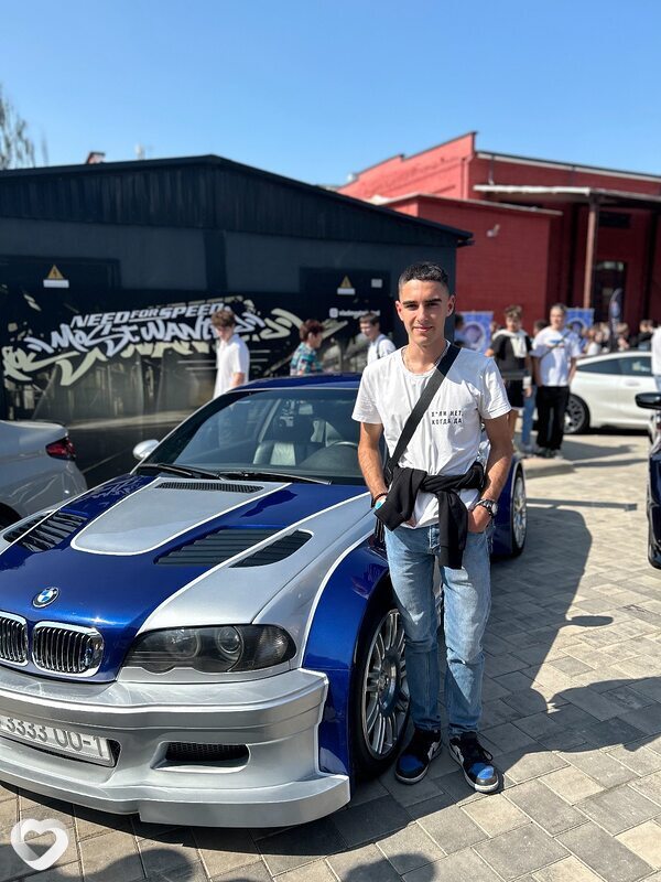 Павел, 19, Жлобине — анкета №1514096