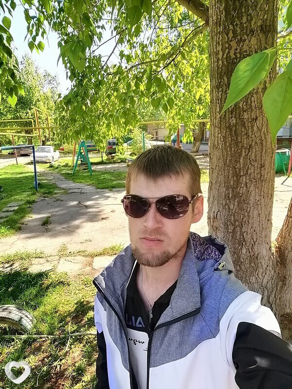 Олег, 30, Барнауле — анкета №1514158