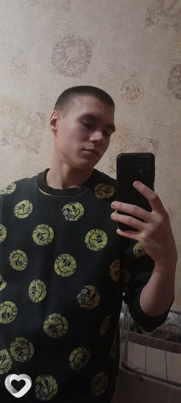 Андрей, 22, Губкине — анкета №1515391