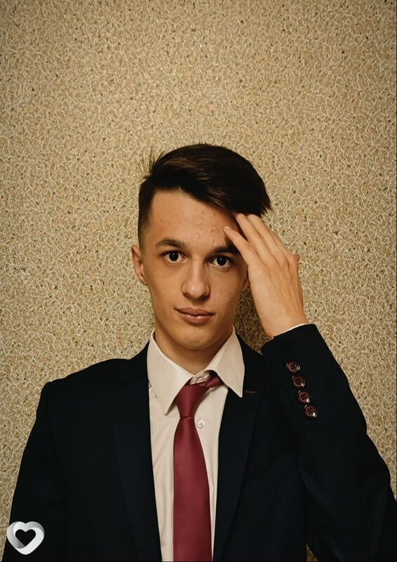 Андрей, 20, Пинске — анкета №1515352