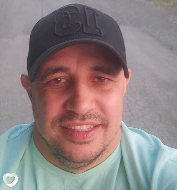 Александр, 42, Горно-Алтайске — анкета №1515403