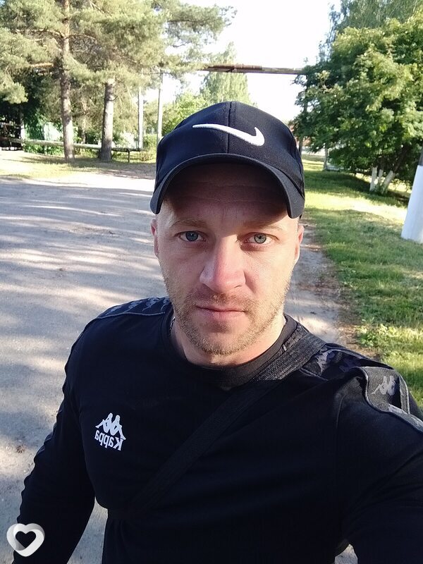 Артём, 33, Екатеринбурге — анкета №1515918