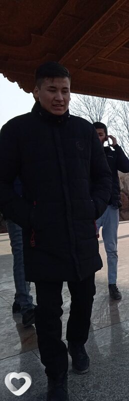 Толик, 21, Балашихе — анкета №1516160