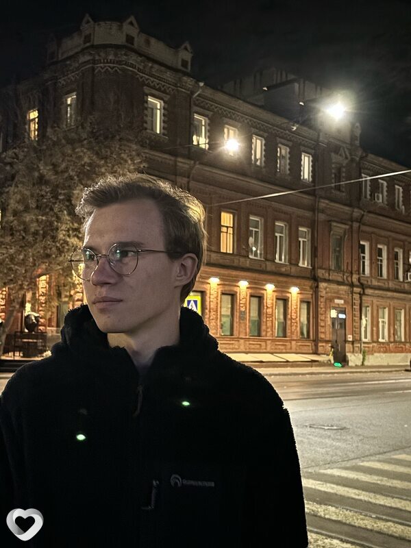 Андрей, 21, Москве — анкета №1516392