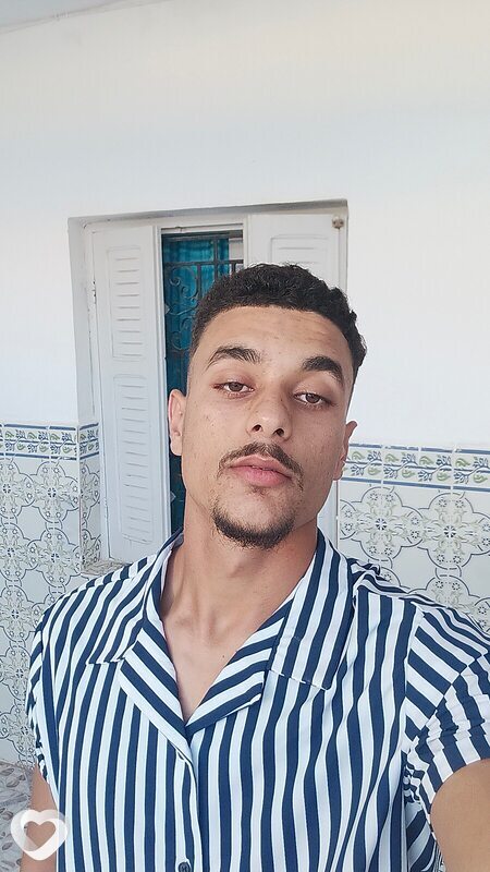 Nader Mhamdi, 24, Казани — анкета №1517361