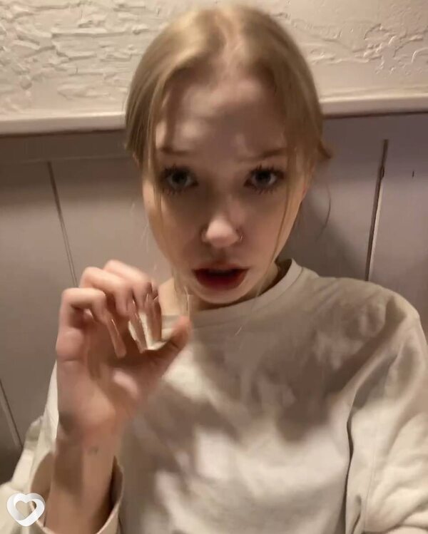 Анюта, 27, Мариуполе — анкета №1517204