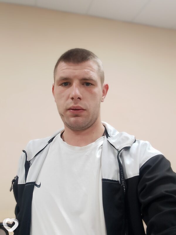 Женька, 28, Ульяновске — анкета №1517193