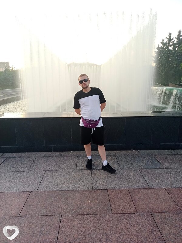 Максим, 28, Гатчине — анкета №1517380