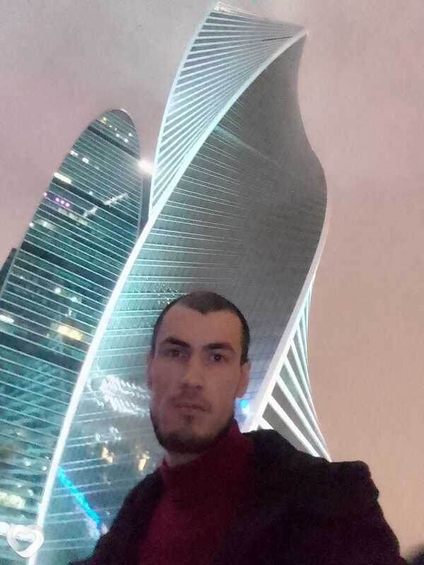 Уткир, 27, Москве — анкета №1517711
