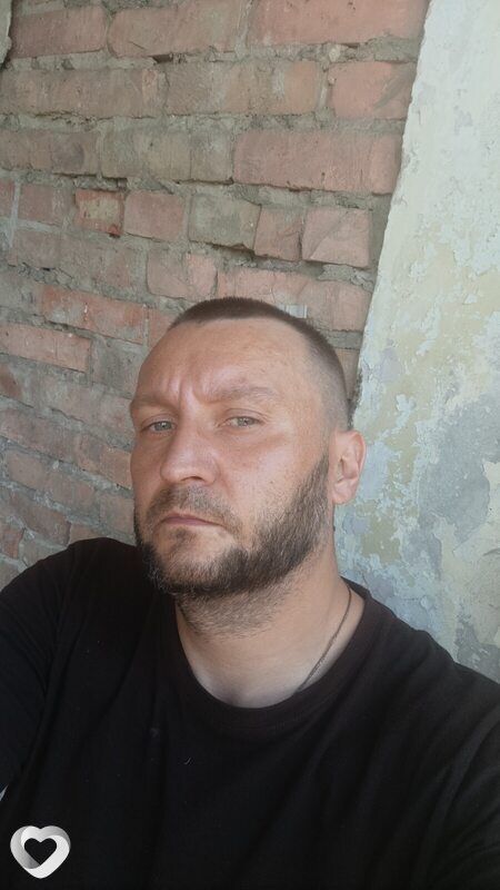 Иван, 35, Луганске — анкета №1518001