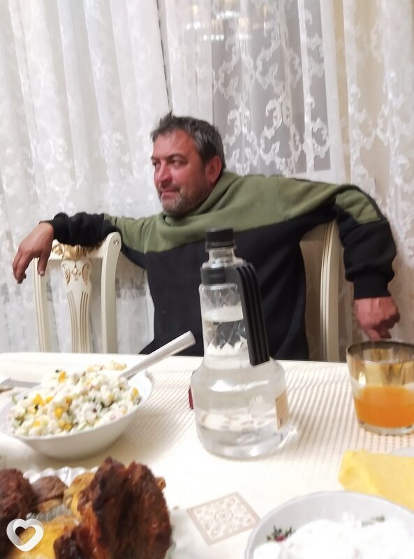 Аскер, Зугрэс