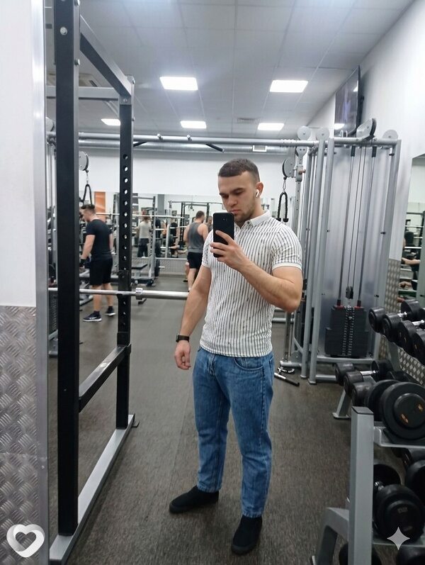 Баха, 23, Югорске — анкета №2097591