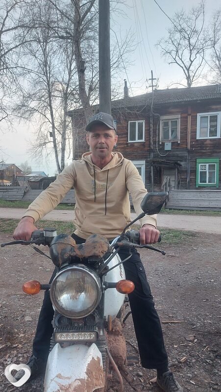 Вик, 41, Киренске — анкета №1520328