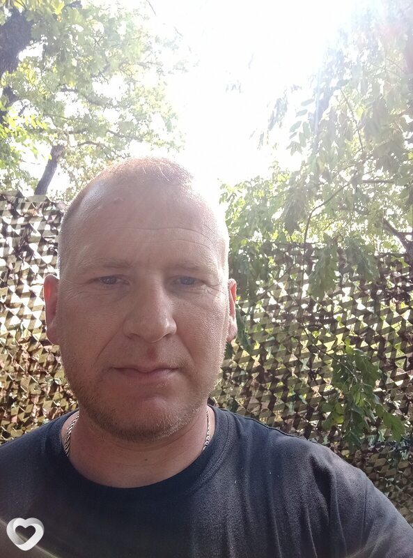 Андрей, 31, Торезе — анкета №1520580