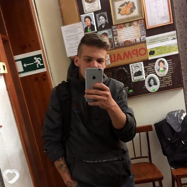 Максим, 21, Томске — анкета №1521156