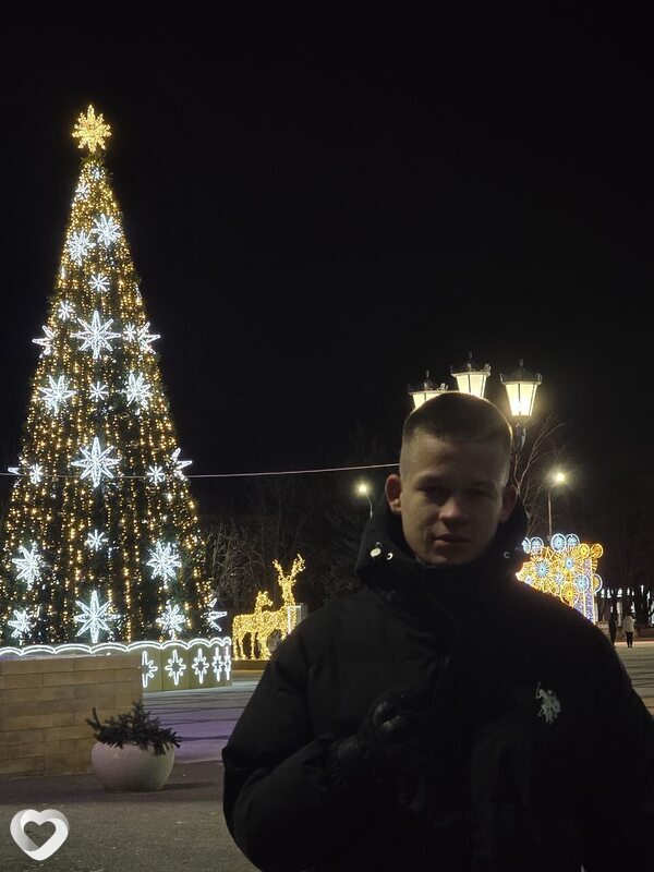 Александр, 20, Губкине — анкета №1521180
