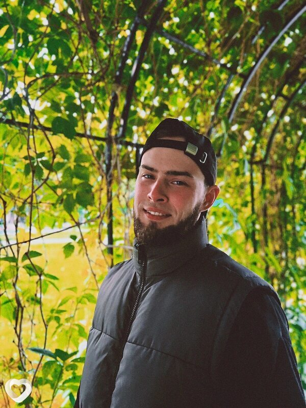 Артём, 25, Москве — анкета №1521334
