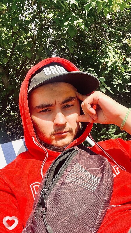 Артем, 23, Искитиме — анкета №1522330