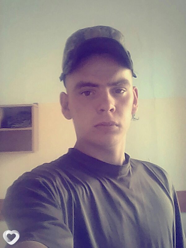 Юрий, 27, Омске — анкета №1523125