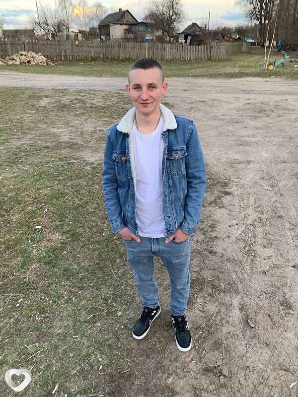 Михаил, 27, Курчатове — анкета №1523207