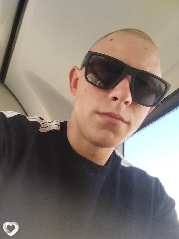 Дима, 24, Барановичах — анкета №1523667