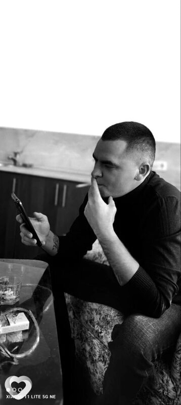 Анатолий, 34, Новотроицке — анкета №1523924