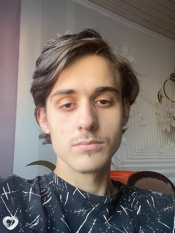 Вова, 22, Москве — анкета №1523717