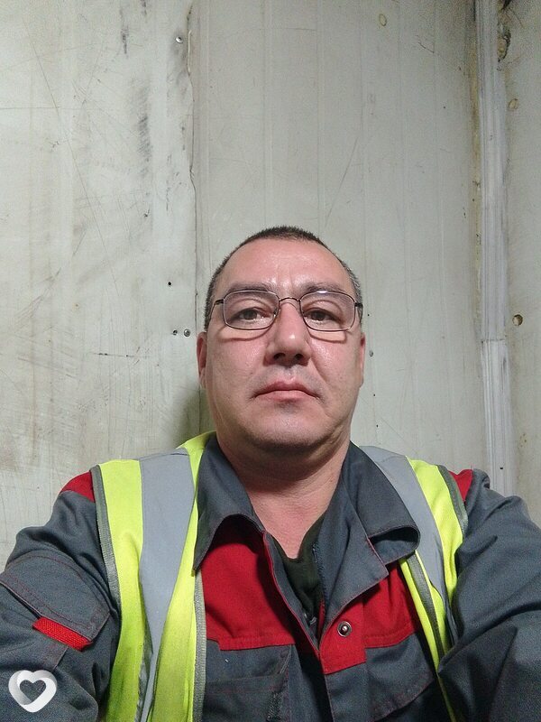 Максим, 45, Минусинске — анкета №1523732