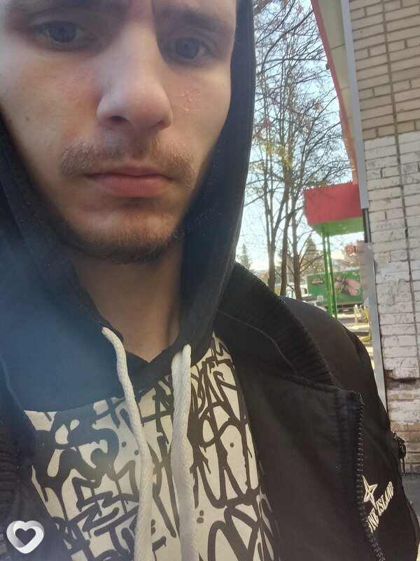 Денис, 25, Москве — анкета №1523745