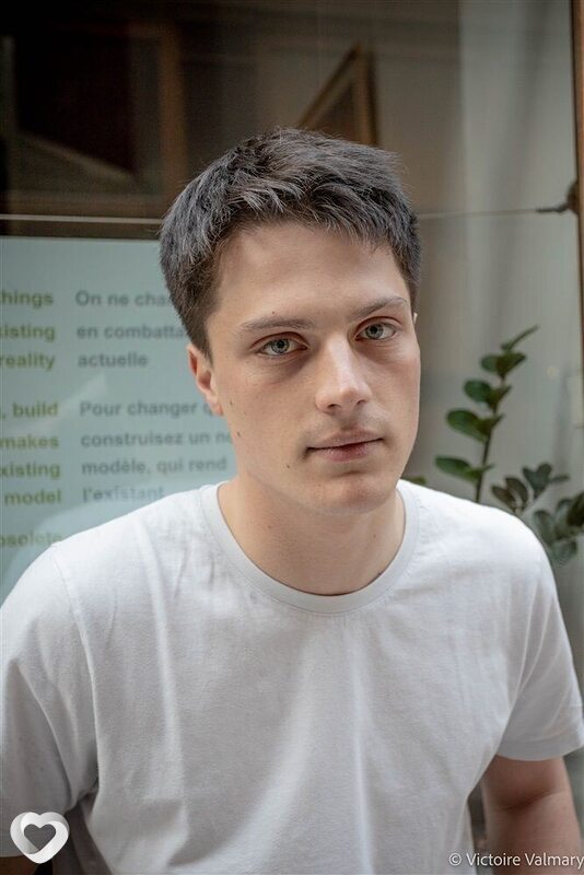Коля, 27, Астрахани — анкета №1524227