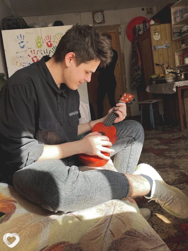 Иван, 23, Смоленске — анкета №1524358